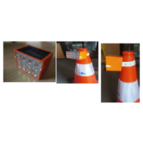TRAFFIC CONE SOLLAR WARNING LIGHT Image
